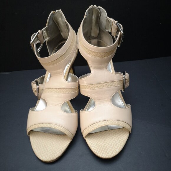 Alfani Ladies Size 8 Tan 2 Buckle Closure Leather Upper Odette Heels - Picture 5 of 10